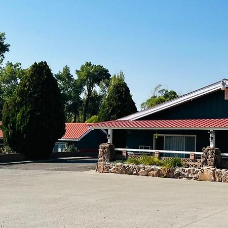 Redwood Arms Motel Paonia ภายนอก รูปภาพ