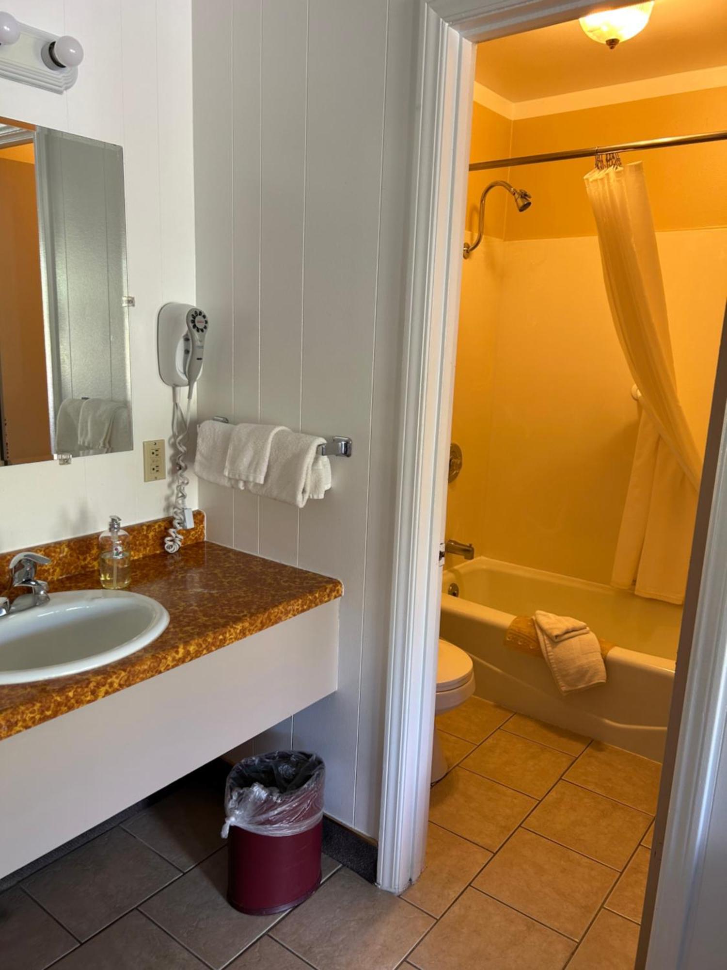 Redwood Arms Motel Paonia ภายนอก รูปภาพ