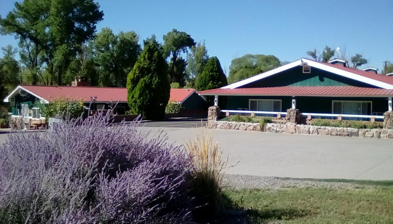 Redwood Arms Motel Paonia ภายนอก รูปภาพ