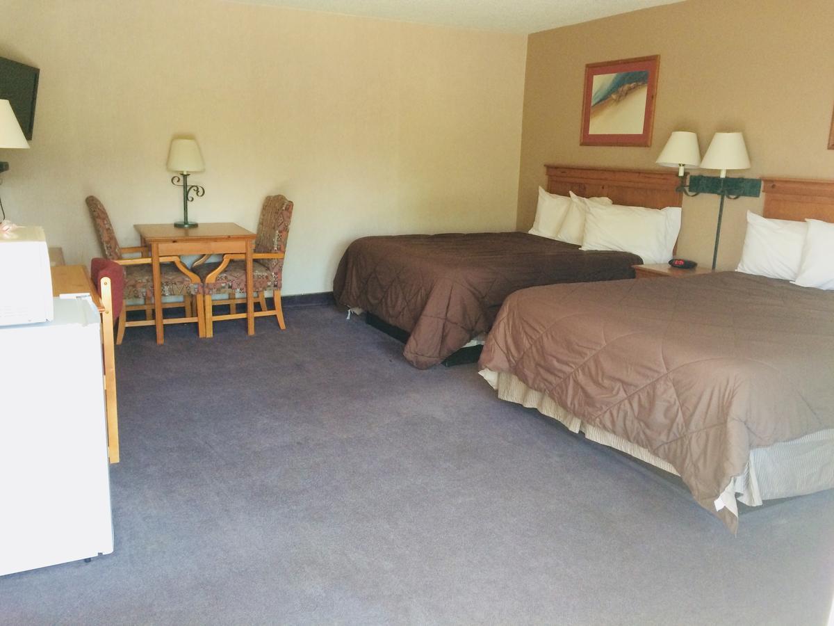 Redwood Arms Motel Paonia ภายนอก รูปภาพ